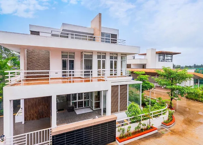 Sierra Skies: Mountain-View Villa with Rooftop Pool & Gym Lonavala